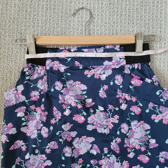 Floral mini Skirt - Picture 10 of 12